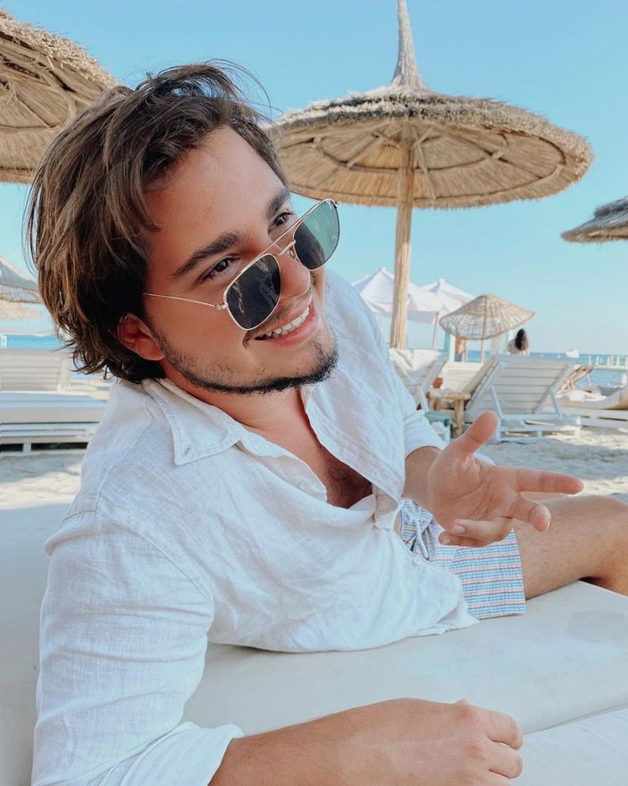 Perihan Savaş'ın oğlu Savaş Zafer'i gören bir daha bakıyor! 'Bu ne yakışıklılık'