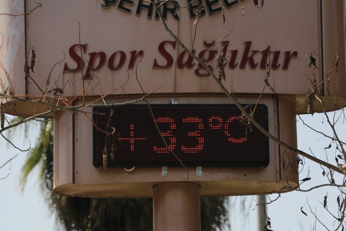 Adana'da termometreler 33 dereceyi gösterdi