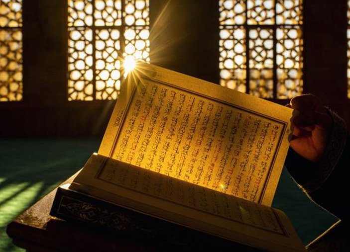 Bütün seneye tesir ediyor! Ramazan'ın ilk gecesi 7 kez okunacak sure...