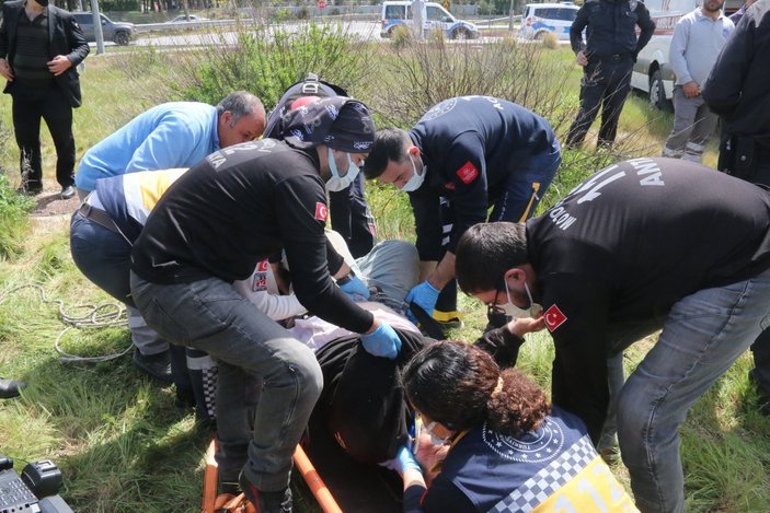 Antalya’da vadiden düşen adamı kurtarma operasyonu başarıyla tamamlandı