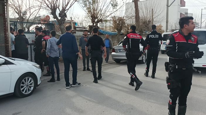 i Adıyaman'da akrabaların durdurulamayan kavgasına polisten uyarı ateşi