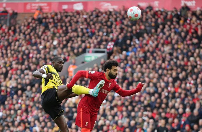 r Liverpool'da Mohamed Salah krizi çözülüyor