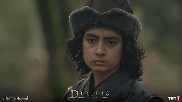 Diriliş Ertuğrul'un küçük Osman'ı şimdilerde kocaman delikanlı oldu! 'Burak Özçivit'e dönmüşsün'