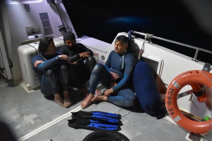 Muğla'da 15 mili yüzerek geçmeye çalışan 3 göçmen kurtarıldı