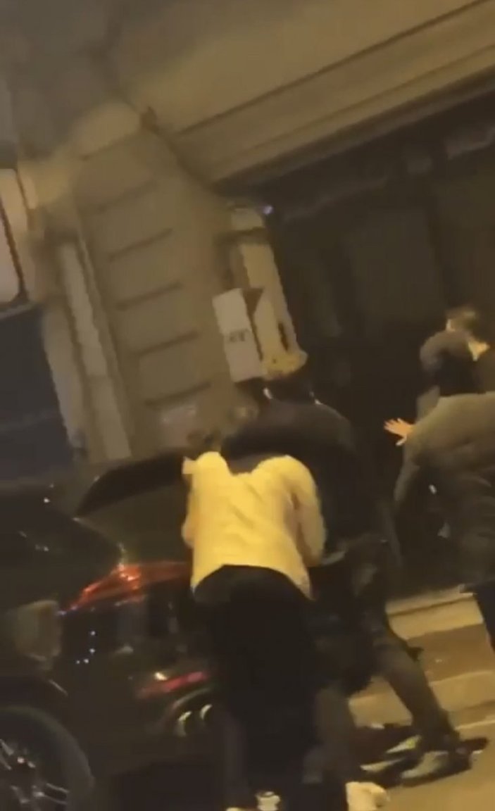 Karaköy’deki gece kulübünde fenomenler arasında kavga
