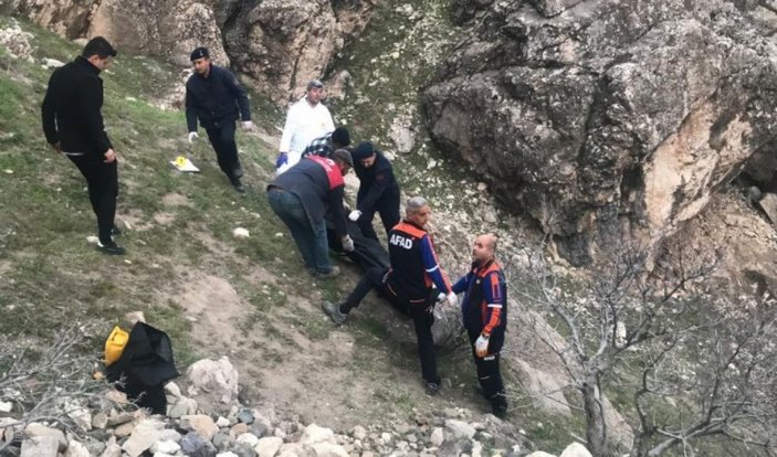 Elazığ'da bir lise öğrencisi Harput Kalesi'nden düştü