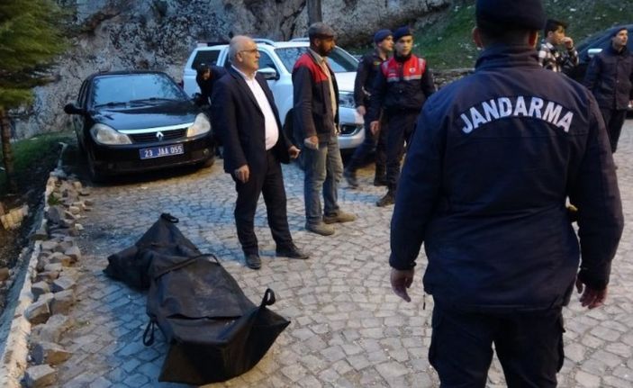 Elazığ'da bir lise öğrencisi Harput Kalesi'nden düştü