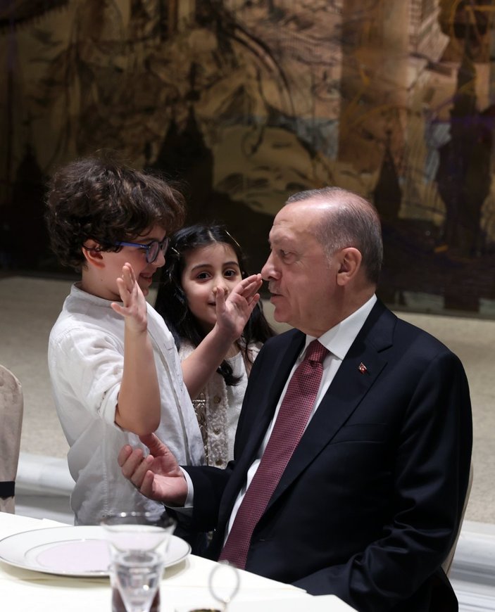 Çocuklardan Cumhurbaşkanı Erdoğan'a: Cumhur Dede