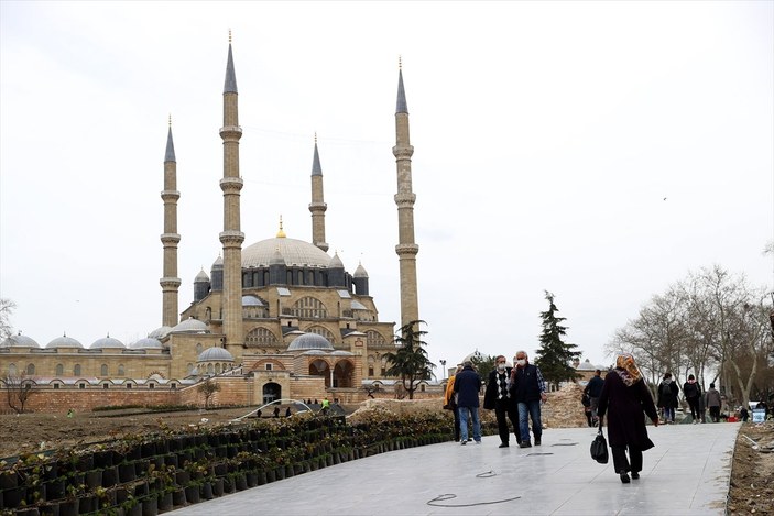 Selimiye Meydanı Ramazan Bayramı'nda açılıyor