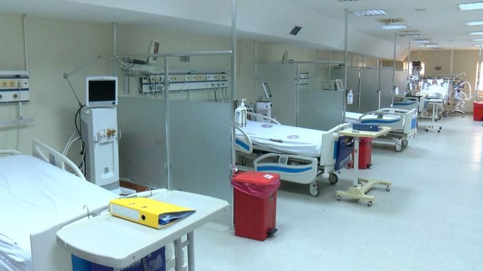 d Cerrahpaşa’da, yoğun bakımda bir koronavirüs hastası kaldı