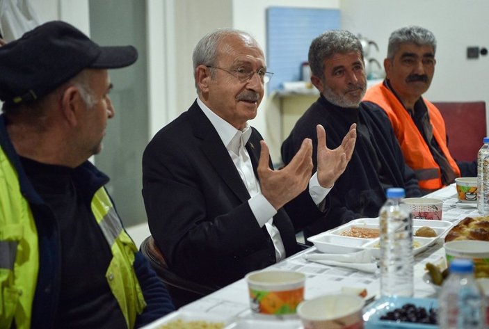 Kemal Kılıçdaroğlu inşaat işçileriyle iftar yaptı
