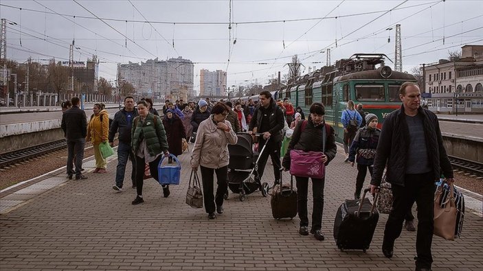 BM: Ukrayna'da en az 1611 sivil öldü, 4,5 milyona yakın kişi göçtü