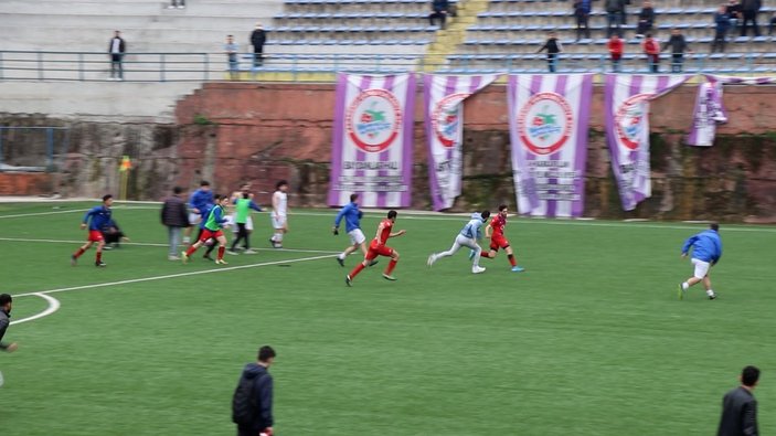 Zonguldak'ta amatör futbol lig maçında kavga: Çok sayıda oyuncu yaralandı