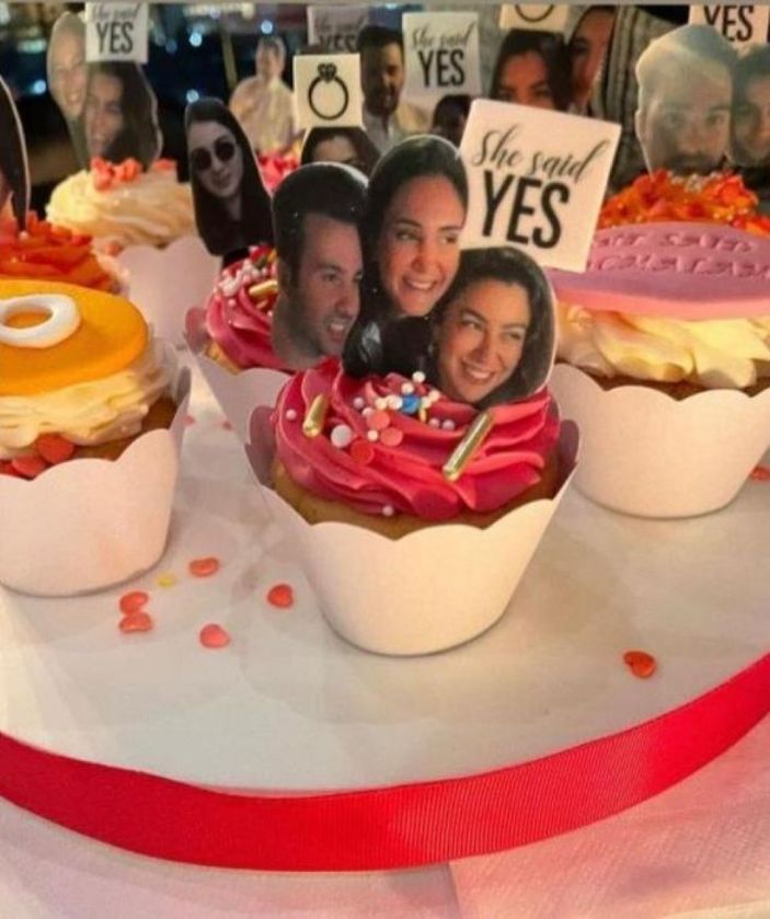 Hakan Ural ve Sibel Can'ın oğlu Engincan evlilik yolunda ilk adımı attı! Müstakbel gelin güzelliğiyle büyüledi