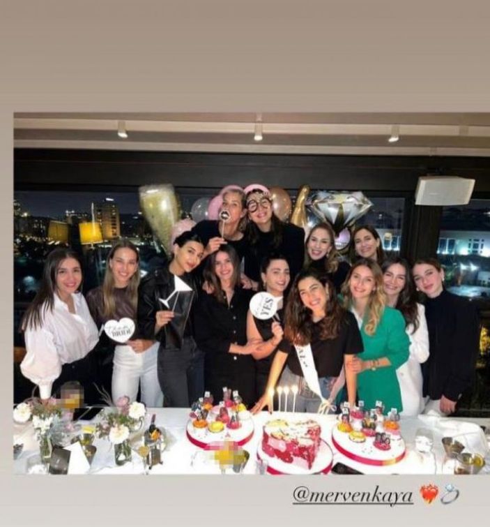 Hakan Ural ve Sibel Can'ın oğlu Engincan evlilik yolunda ilk adımı attı! Müstakbel gelin güzelliğiyle büyüledi