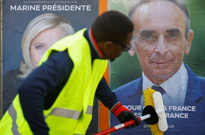Fransa'da cumhurbaşkanı seçiminin ilk turu 10 Nisan'da yapılacak