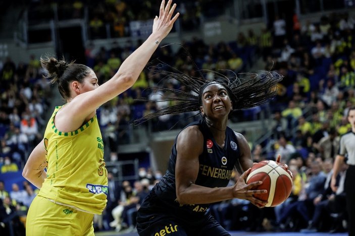 Kadınlar Euroleague'de Fenerbahçe ikinci oldu