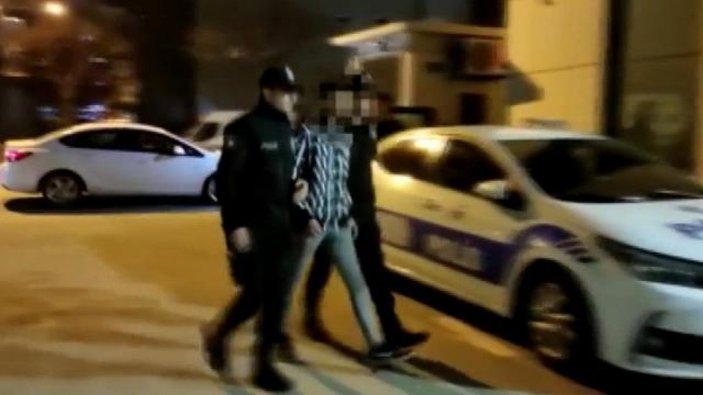 Maltepe'de arabada bebeği olan kadın sürücüye saldıran maganda kamerada