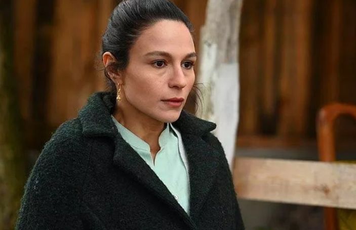 Bir Zamanlar Çukurova'nın Saniye'si estetiksiz kareleri ile şoke etti! 'Ama biz doğal sanmıştık, olmadı bu'