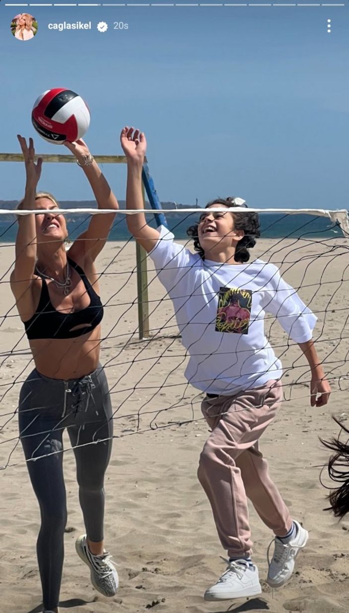 Cennet Mahallesi'nin Sultan'ı minicik atletiyle görenin gözlerini kamaştırdı! 'Nevrimiz döndü be..'