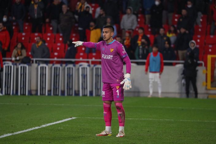 i Göztepe'de 4 futbolcu satış listesinde