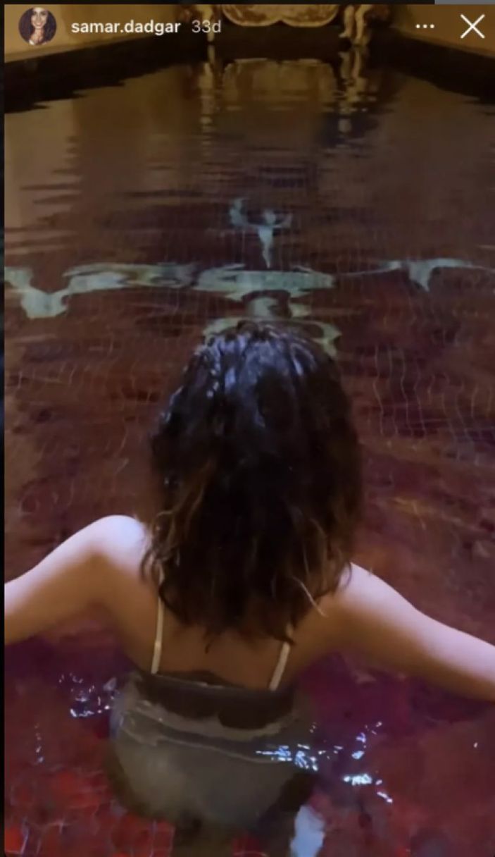 Özcan Deniz yeni aşkıyla havuz keyfi yaptı, o kareler sosyal medyayı yıktı! 'Ramazan ayındayız pes ya'