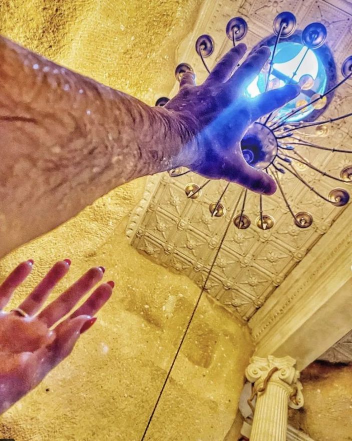 Özcan Deniz yeni aşkıyla havuz keyfi yaptı, o kareler sosyal medyayı yıktı! 'Ramazan ayındayız pes ya'