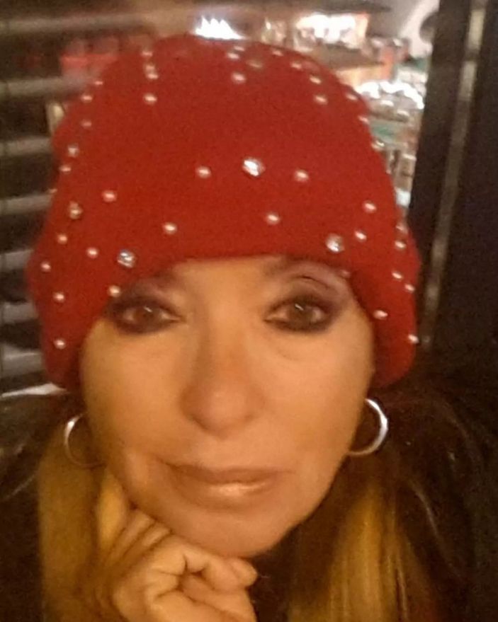 Ah Nerede'nin sarışın güzeli Serpil Nur'u bir de şimdi görün! 'Eskimeyen güzellik'