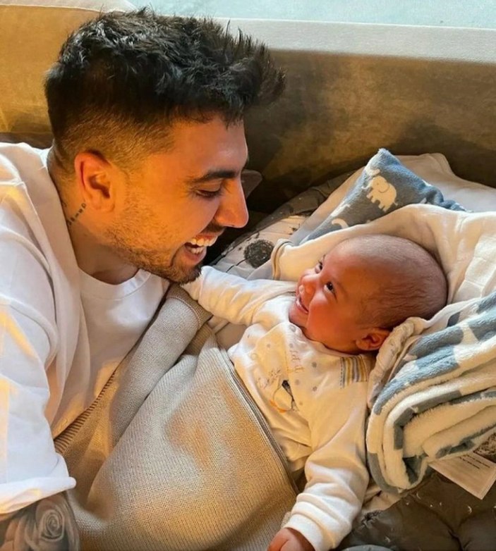 Ozan Tufan oğlunu paylaştı, sosyal medyada beğeni butonu çöktü! 'Ali Koç bunu beğendi..'
