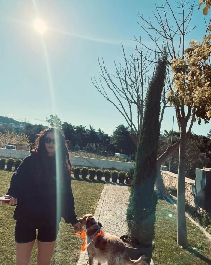 Pınar Deniz'in mini şortu Savcı Ilgaz'ı fena kıskandıracak! 'Çok açma bence Ceylin..'