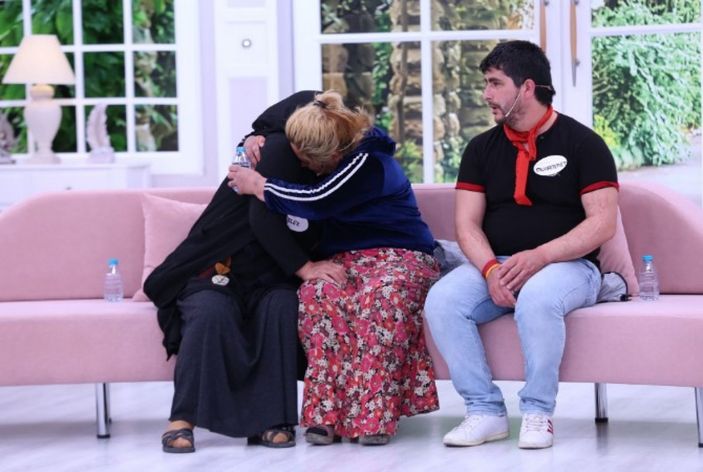 Esra Erol, 60 gündür kayıp olan Hülya'yı buldu