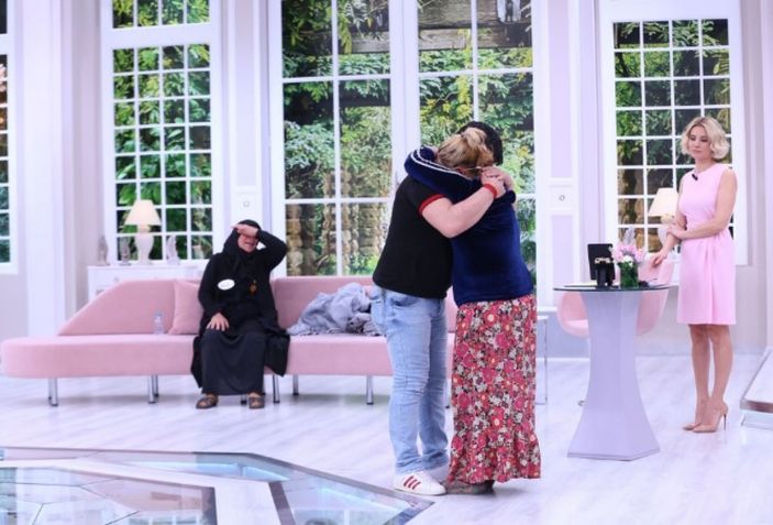 Esra Erol, 60 gündür kayıp olan Hülya'yı buldu