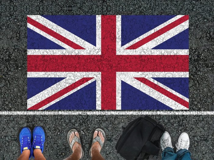 İngiltere, kaçak göçmenleri Ruanda'ya gönderecek