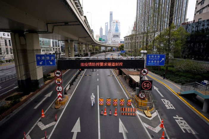 Şanghay'da koronavirüse karşı kapanma devam ediyor