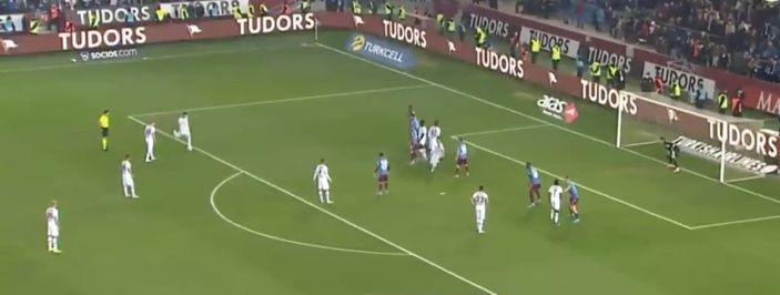 Biglia'dan nefis frikik golü