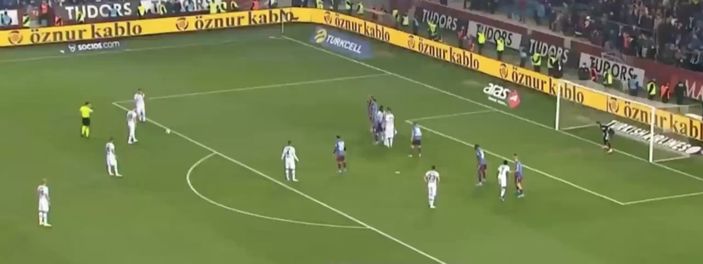 Biglia'dan nefis frikik golü