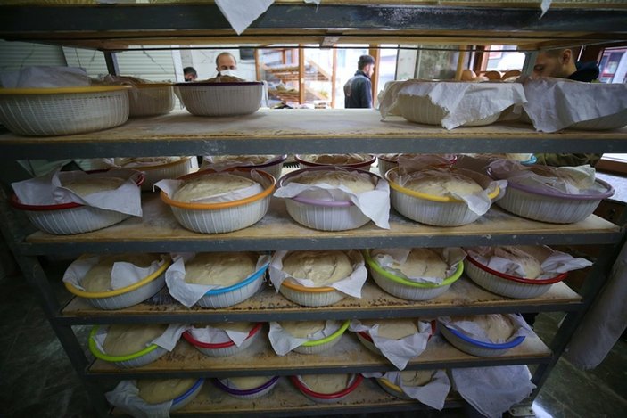 Trabzon'un Vakfıkebir ekmeği 1,5 asırlık lezzet olarak yerini koruyor