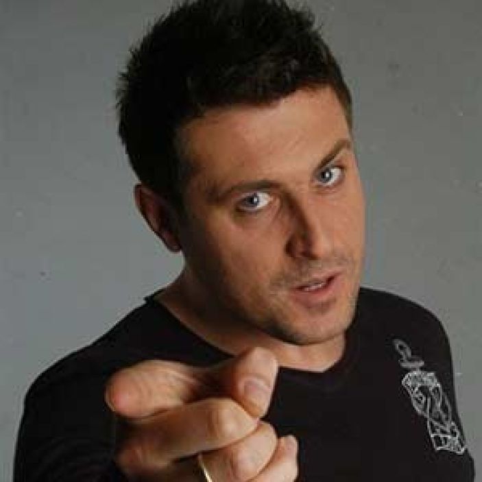 Gönül Dağı'nın Doktor Kenan'ının sakalsız hali Elif Hemşire'yi yıktı! 'Sakal sen nelere kadirsin'