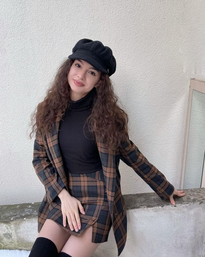 Kardeşlerim'in Asiye'si bembeyaz atla poz verdi, ortalığı yaktı geçti! 'Aman Rabbim bu nasıl güzellik'