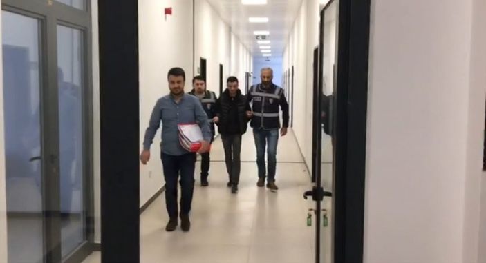 Kocaeli'de 300 bin liralık saat ve telefon çalan şahıs İstanbul'da yakalandı