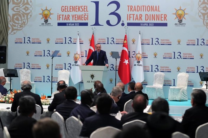Cumhurbaşkanı Erdoğan, iftarda büyükelçiler ile bir araya geldi
