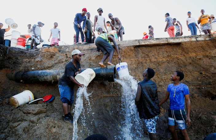 Güney Afrika’daki sel felaketi: Can kaybı 443'e yükseldi
