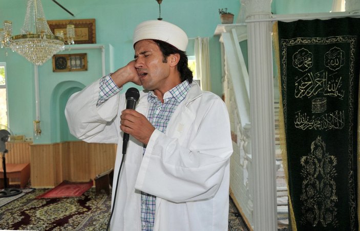 Antalya'da meslekten ihraç edilen rockçı imam, AİHM'e başvurdu
