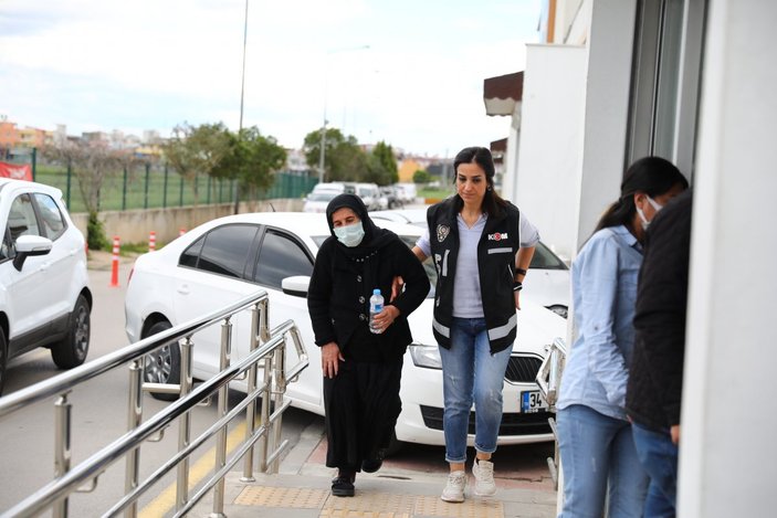 Adana’daki ‘Çakarlar’ çetesinin lideri 73’lük babaanne çıktı