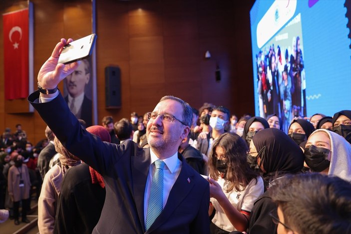 Kasapoğlu’ndan gençlere 'İyilik Şampiyonası' daveti