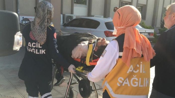 i Adıyaman'da otomobil şarampole yuvarlandı: 3 yaralı