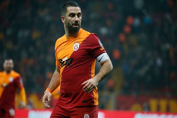 Arda Turan, oynamadan kazandı