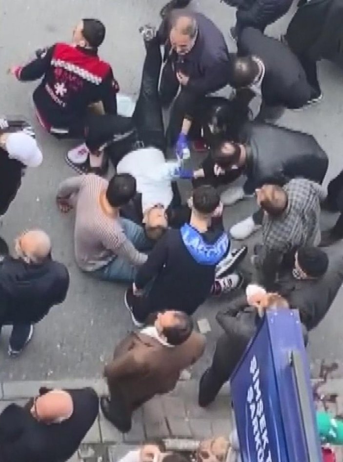 İstanbul'da silahlı kavga: 2'si ağır 4 yaralı