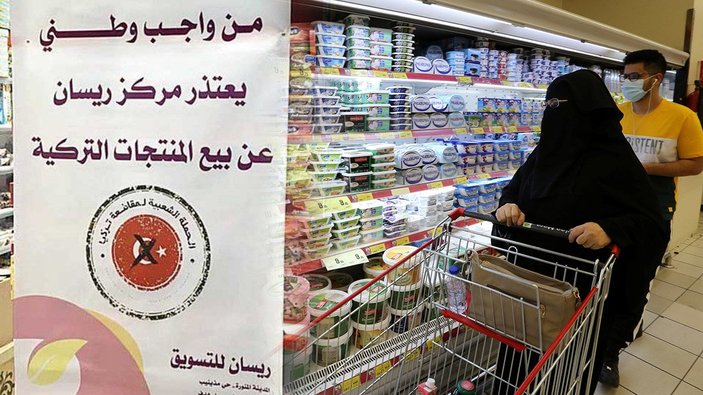 Suudi Arabistan, örtülü Türk ürünleri boykotundan geri adım attı