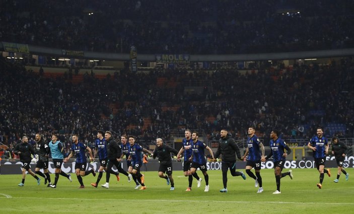 Inter, Roma’yı 3 golle mağlup etti.